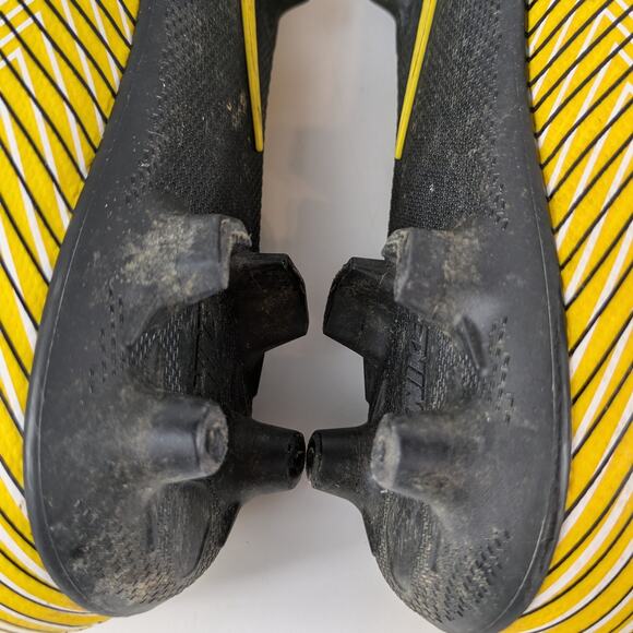 Nike Mens US Size 6.5 Mercurial Vapor XII 12 Club Neymar JR FG Yellow A03129 710